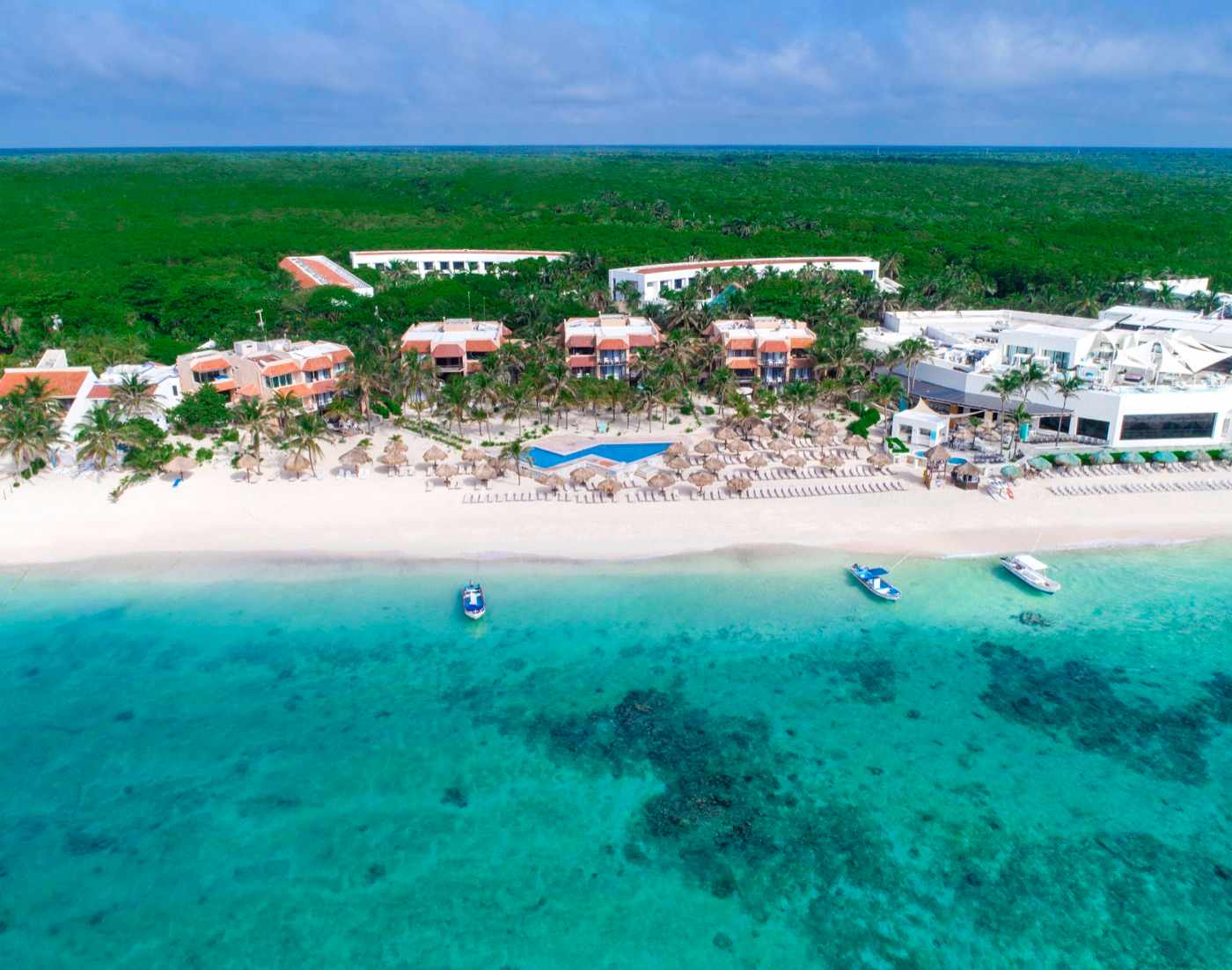 Panoramic Photo of Grand Oasis Tulum Riviera Hotel