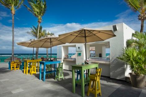 Akeru Beach Bar Image